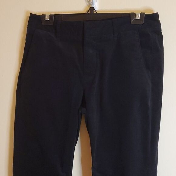 Vince black micro ribbed corduroy pants size 8 - Picture 2 of 10